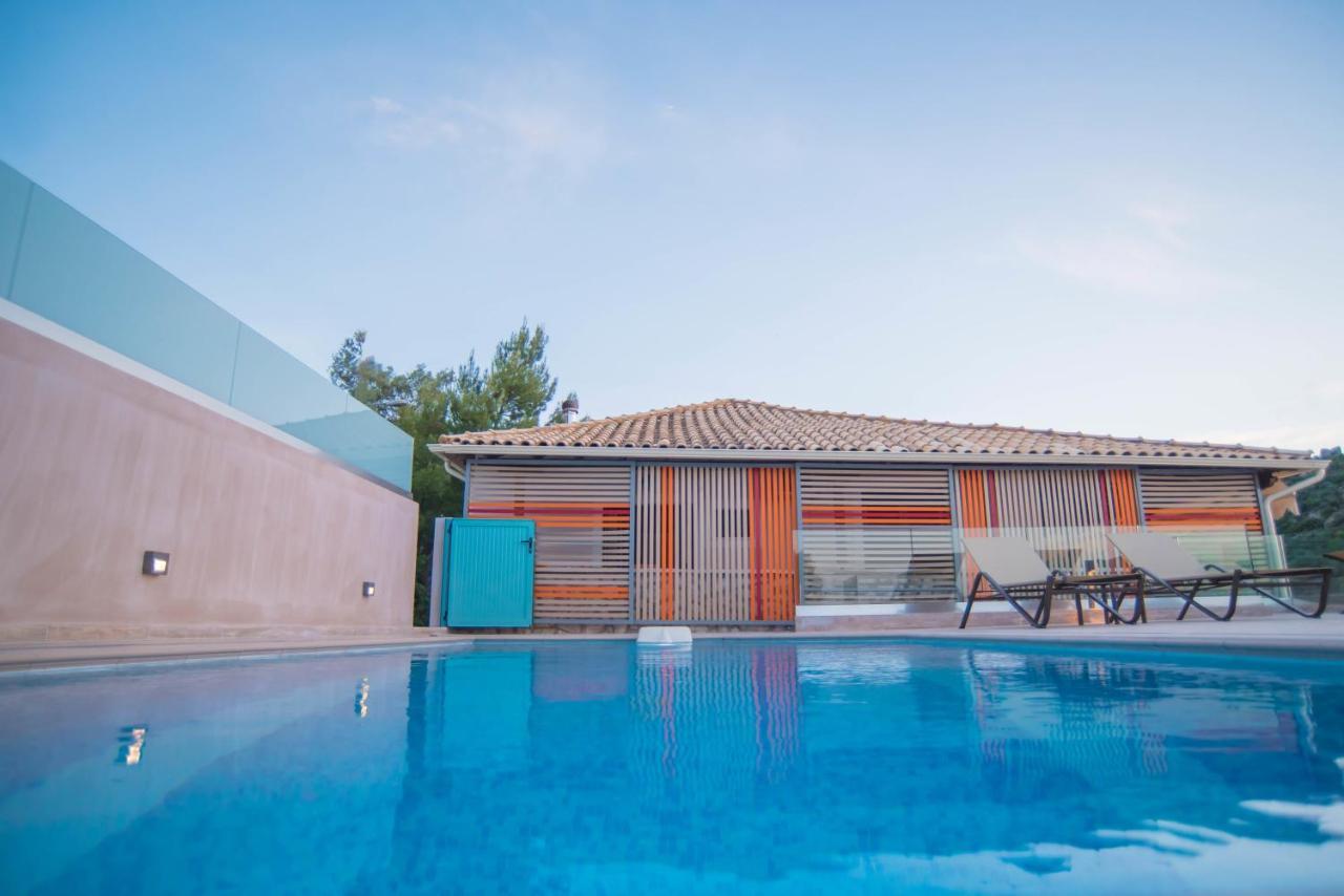 The Ionian View Aparthotel Ayios Nikitas Bagian luar foto