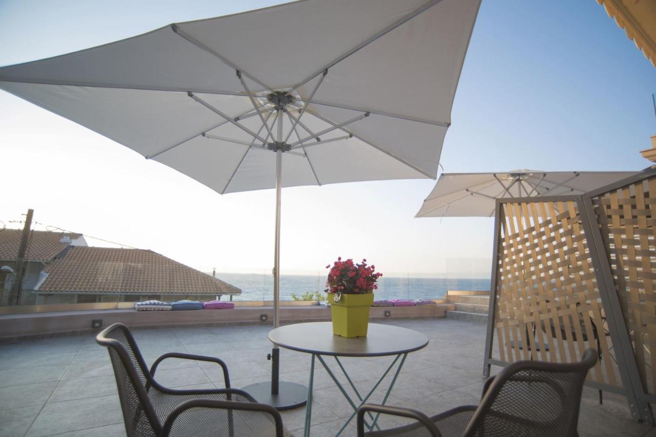The Ionian View Aparthotel Ayios Nikitas Ruang foto