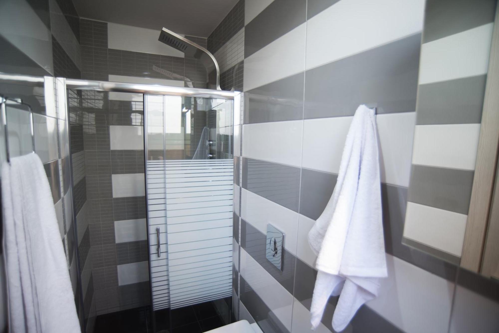 The Ionian View Aparthotel Ayios Nikitas Ruang foto